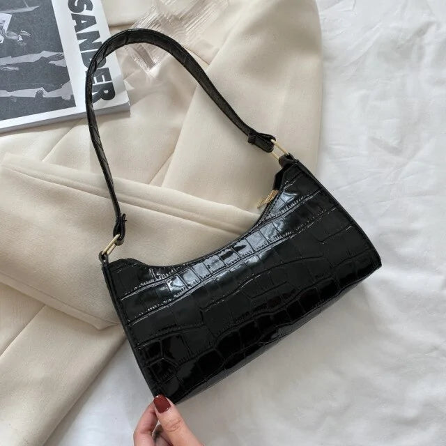 Ladies Fashion leather shoulder bag with a crocodile pattern
