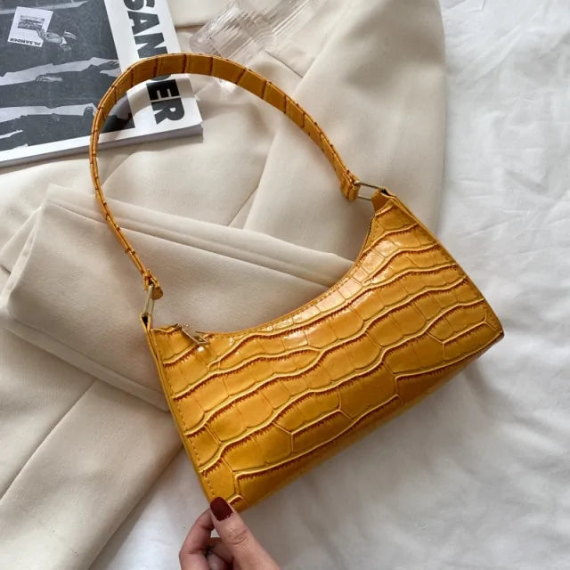 Ladies Fashion leather shoulder bag with a crocodile pattern