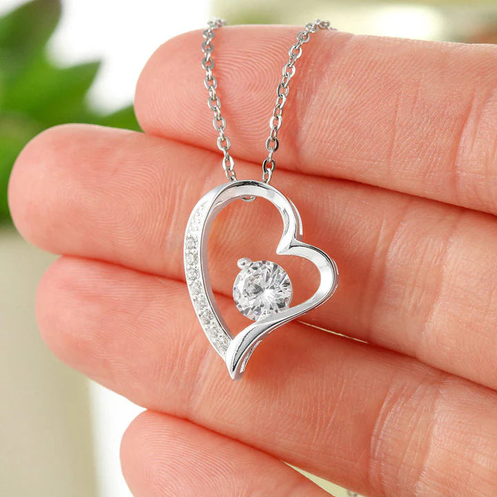 💛 I Love You Heart Necklace – A Heartfelt Gift for Mum from Son