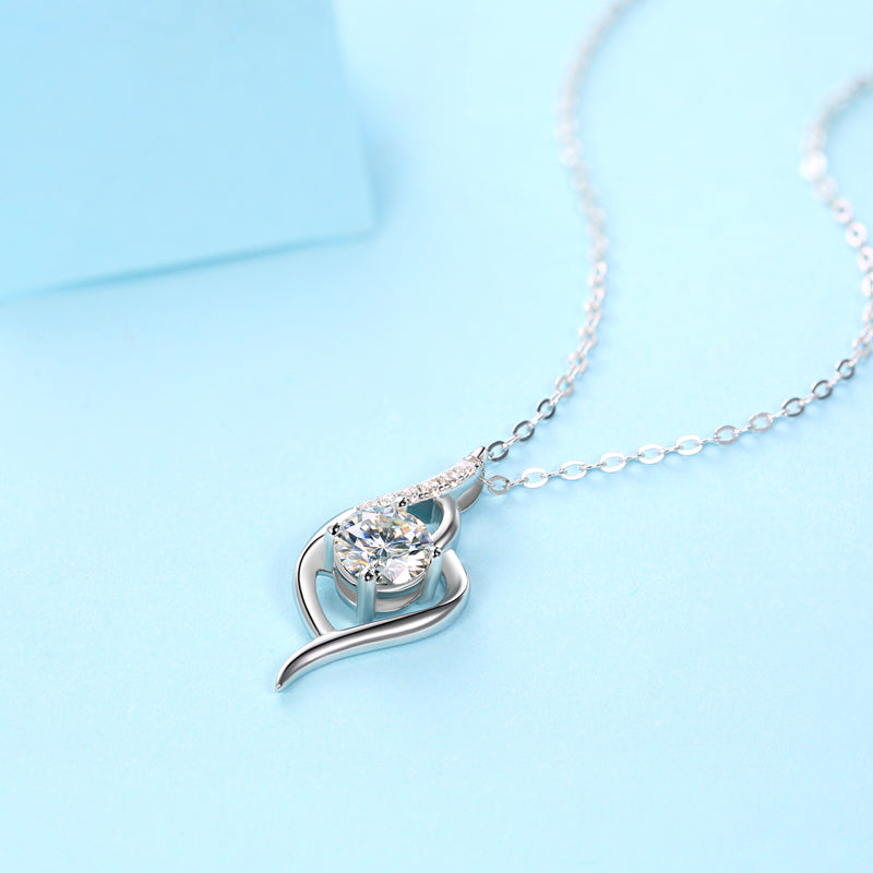 Fashion Diamond Pendant Necklace with Moissanite & Silver Elegance - Sparkle That Speaks
